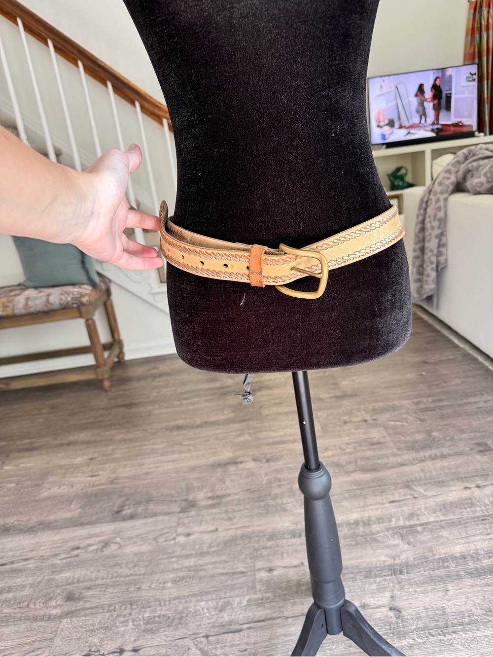 Nine West Tan Braided Leather Belt with Brass Buckle - Picture 2 of 7